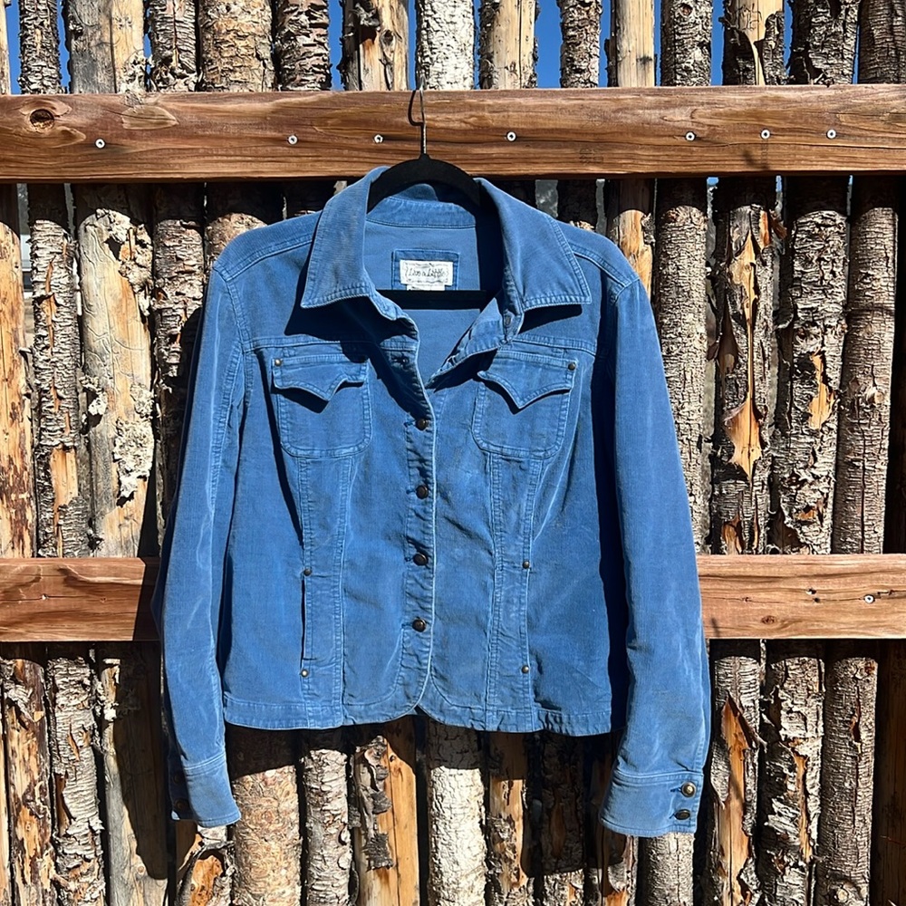 Corduroy spring jacket! Great details & functional pockets!